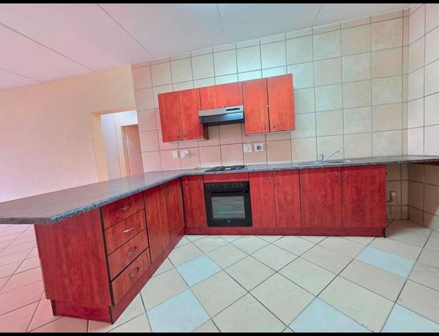 2 BEDROOM PROPERTY TO RENT IN NORTHGATE